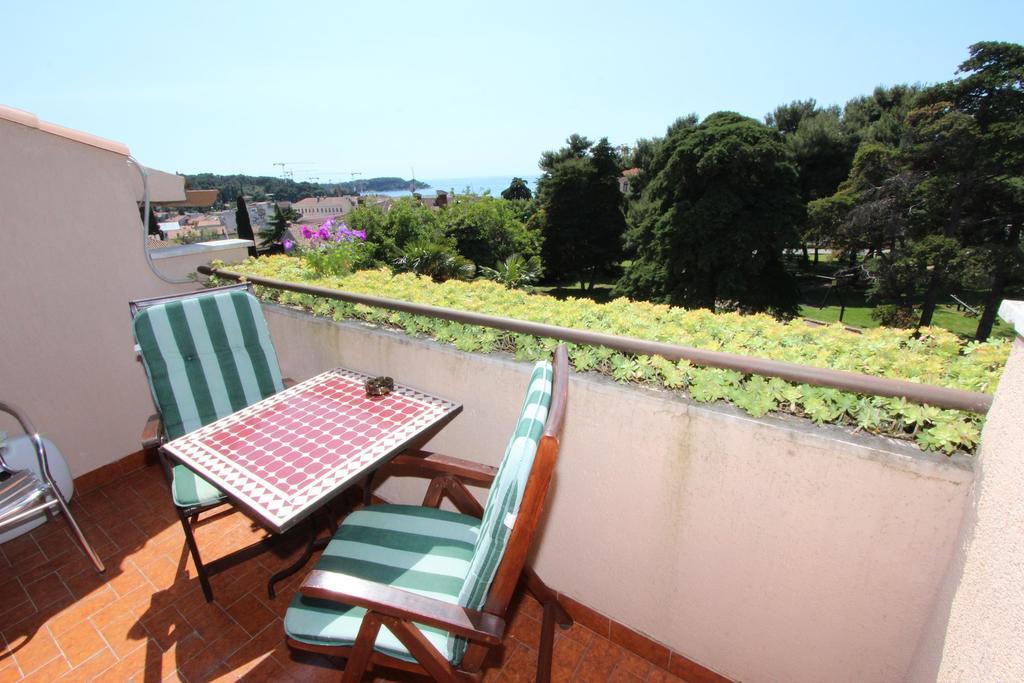 Guest House Aurora Rovinj Exterior photo