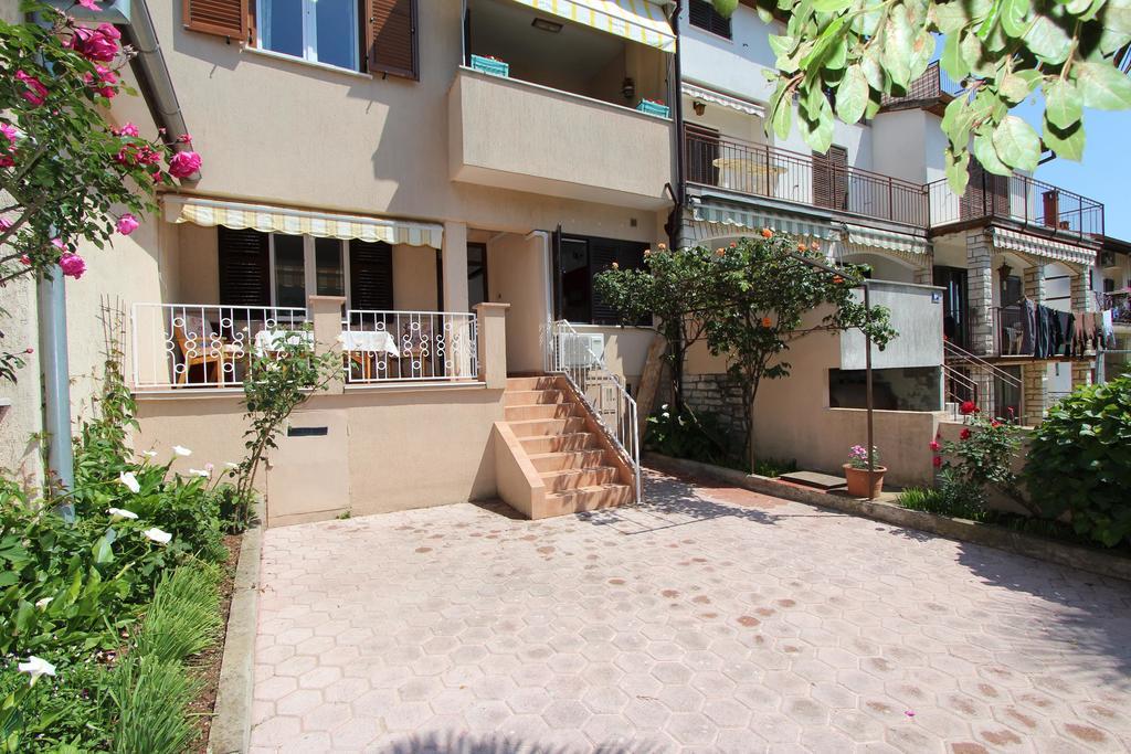 Guest House Aurora Rovinj Exterior photo