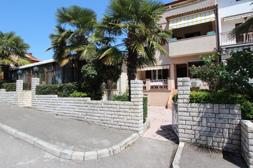 Guest House Aurora Rovinj Exterior photo