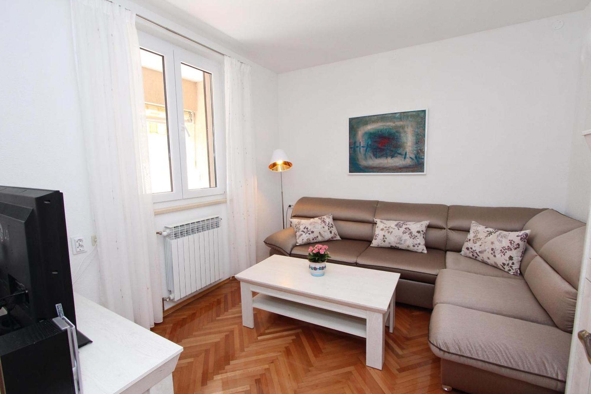 Guest House Aurora Rovinj Exterior photo